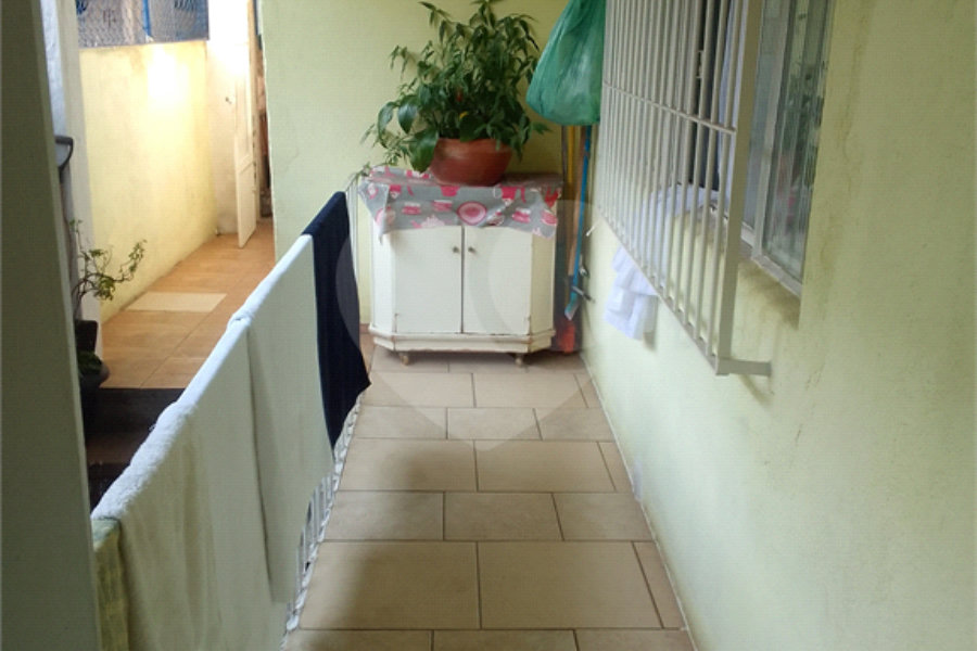 Casa à venda com 2 quartos, sendo 1 suíte, em Vila Maria Alta, São Paulo, SP