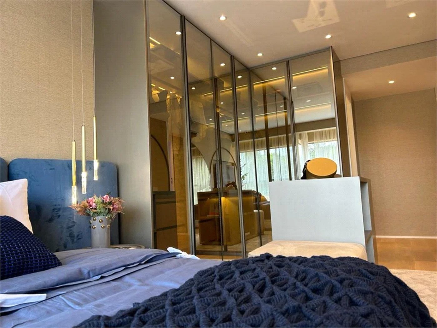Apartamento à venda com 3 suítes em Jardim das Acácias, São Paulo, SP