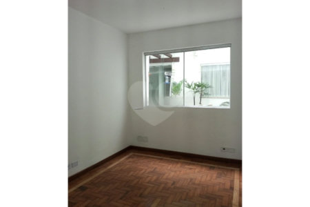Sobrado à venda com 5 quartos em Perdizes, São Paulo, SP