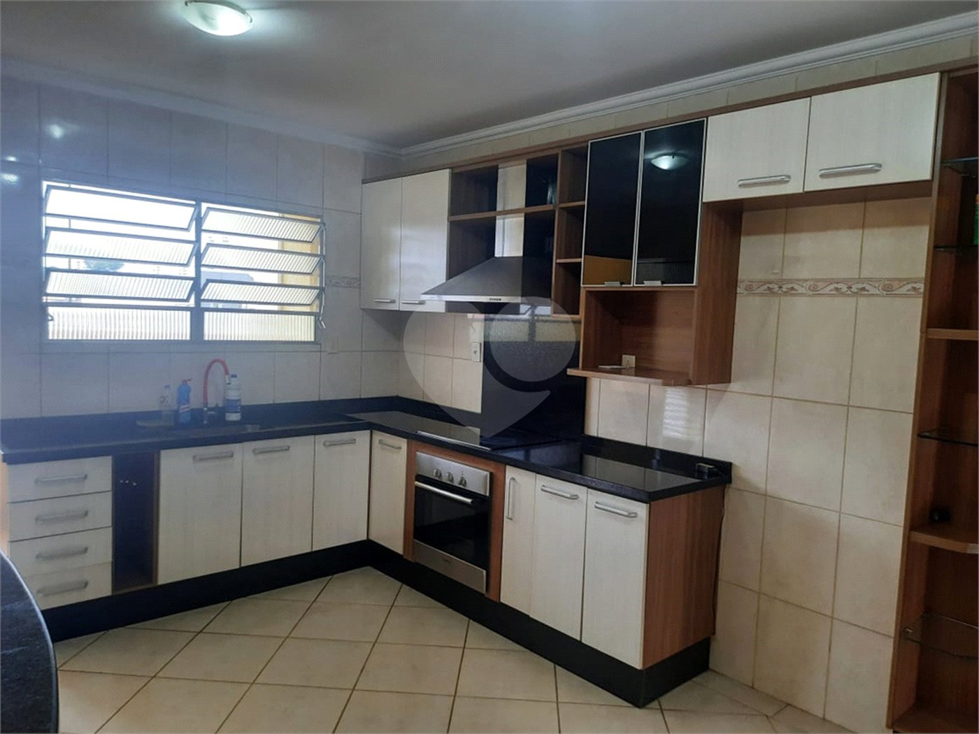 Sobrado à venda com 3 quartos, sendo 1 suíte, em Vila Maria Alta, São Paulo, SP