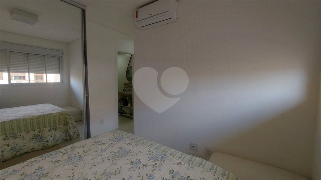 Apartamento à venda ou para alugar com 2 suítes em Itacorubi, Florianópolis, SC