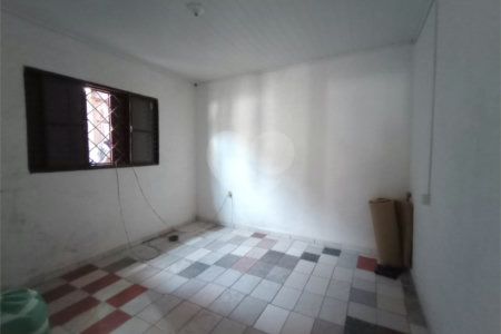 Casa à venda com 3 quartos, sendo 1 suíte, em Jardim Fogaça, Itapetininga, SP