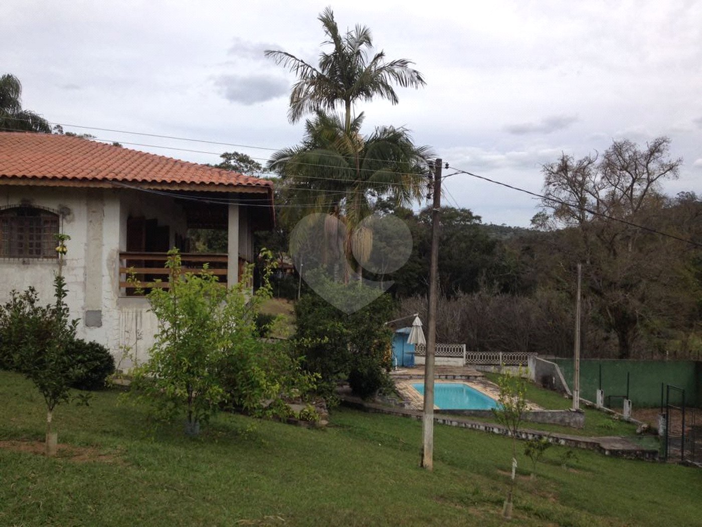 Chácara à venda com 3 quartos, sendo 1 suíte, no Centro, Bom Jesus dos Perdões, SP