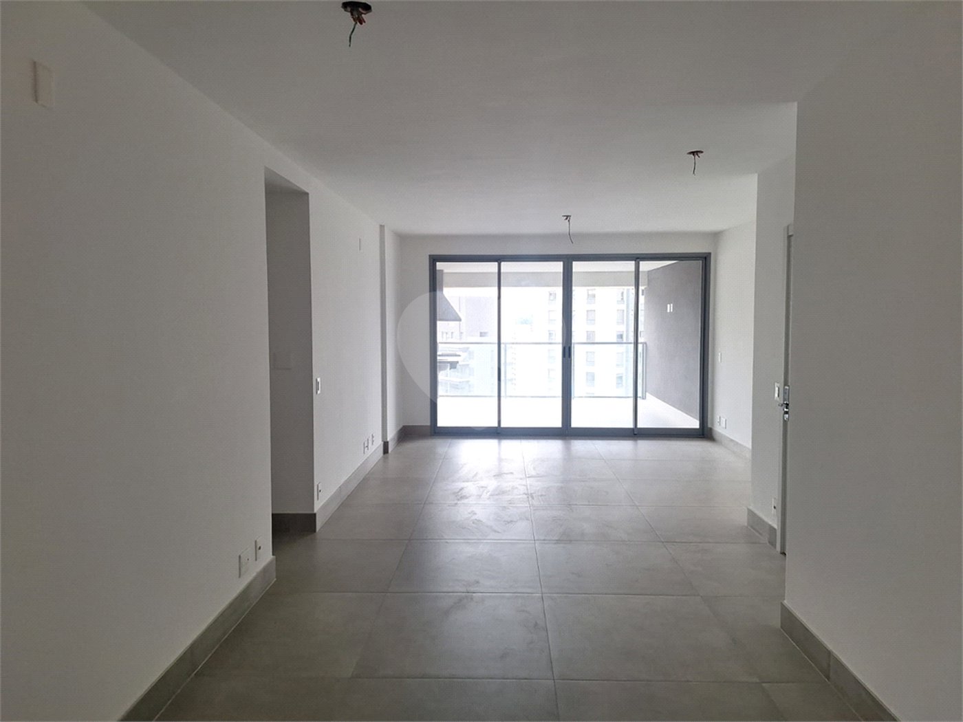 Apartamento à venda com 3 suítes em Sumarezinho, São Paulo, SP