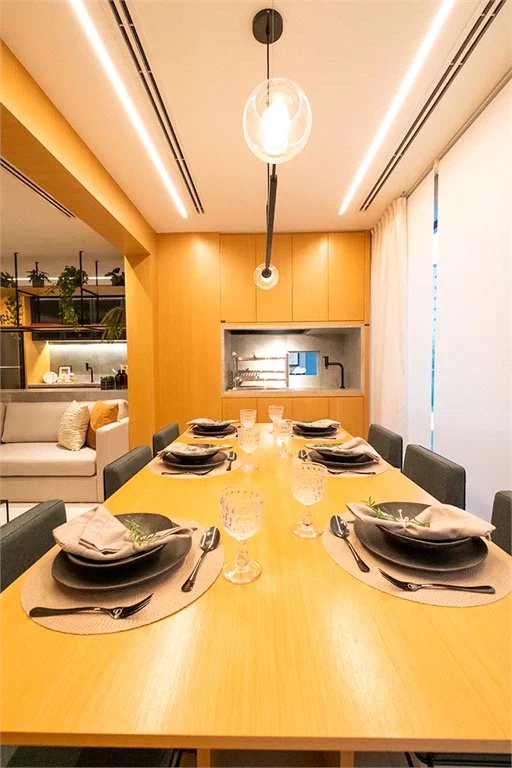 Apartamento à venda com 2 quartos, sendo 1 suíte,  em Pinheiros, São Paulo, SP