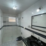 Apartamento 2 dormitórios + dependência, 1 vaga demarcada, no Campo Grande, Santos