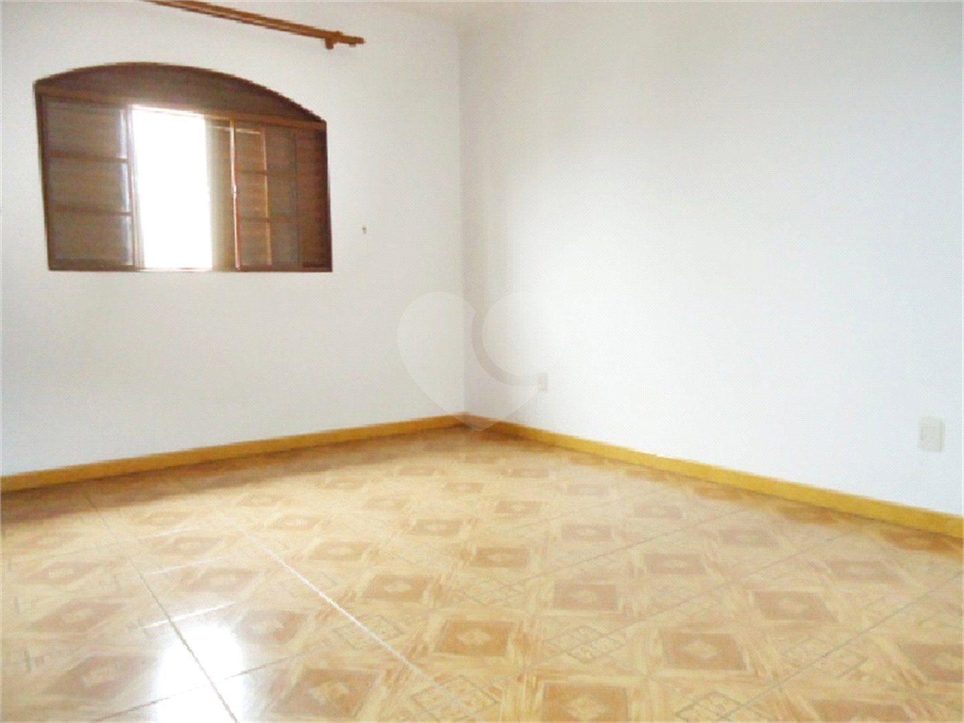 Sobrado à venda com 3 quartos em Vila Gustavo, São Paulo, SP