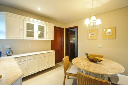 Apartamento à venda com 4 suítes em Vila Andrade, São Paulo, SP
