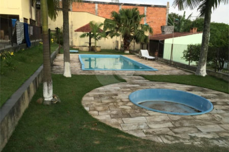 Casa à venda com 4 quartos, sendo 2 suítes,  em Vila Oliveira, Mogi das Cruzes, SP