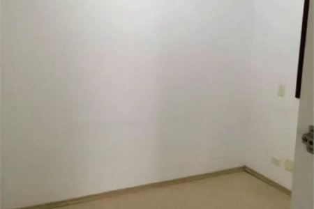 Apartamento à venda com 1 quarto em Vila Suzana, São Paulo, SP