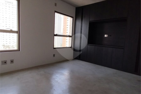 Apartamento à venda ou para alugar com 1 suíte em Jardim Fonte do Morumbi, São Paulo, SP