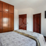 Casa à venda com 4 quartos, sendo 3 suítes, em City América, São Paulo, SP