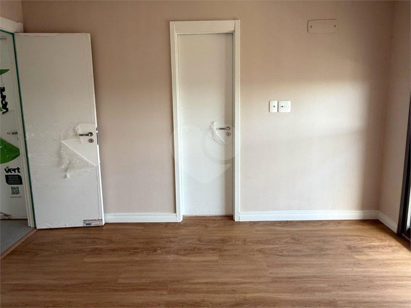Apartamento à venda com 2 suítes em Campo Belo, São Paulo, SP