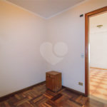Casa à venda com 5 quartos, sendo 4 suítes, em Jardim Prudência, São Paulo, SP