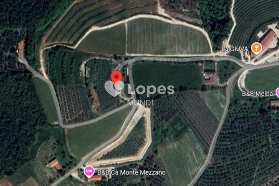 Casa multifamiliar à venda em Verona, Itália – 3 unidades e 12.000 m²