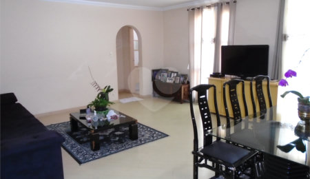 Apartamento à venda com 3 quartos, sendo 1 suíte,  em Brooklin, São Paulo, SP