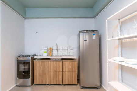 Apartamento à venda com 4 quartos, sendo 1 suíte, em Pinheiros, São Paulo, SP