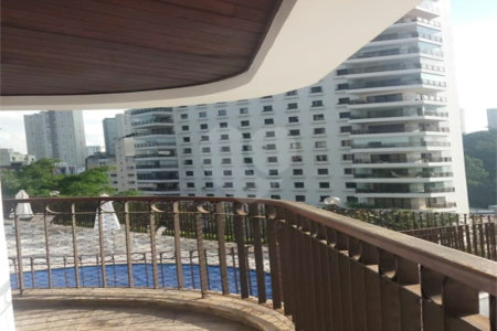 Apartamento à venda com 4 quartos, sendo 3 suítes,  em Vila Andrade, São Paulo, SP
