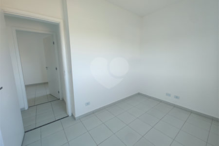 Apartamento para alugar com 3 quartos, sendo 1 suíte,  em Jardim das Palmeiras, Atibaia, SP