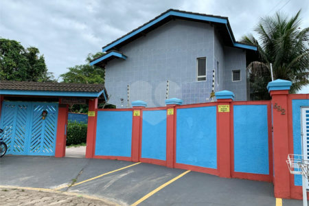 Casa à venda com 2 quartos, sendo 1 suíte, no condomínio Morada da Praia, Bertioga - SP