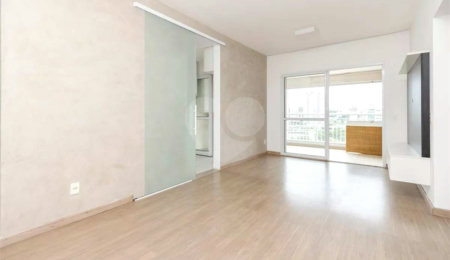 Apartamento à venda com 2 suítes em Vila Cordeiro, São Paulo, SP