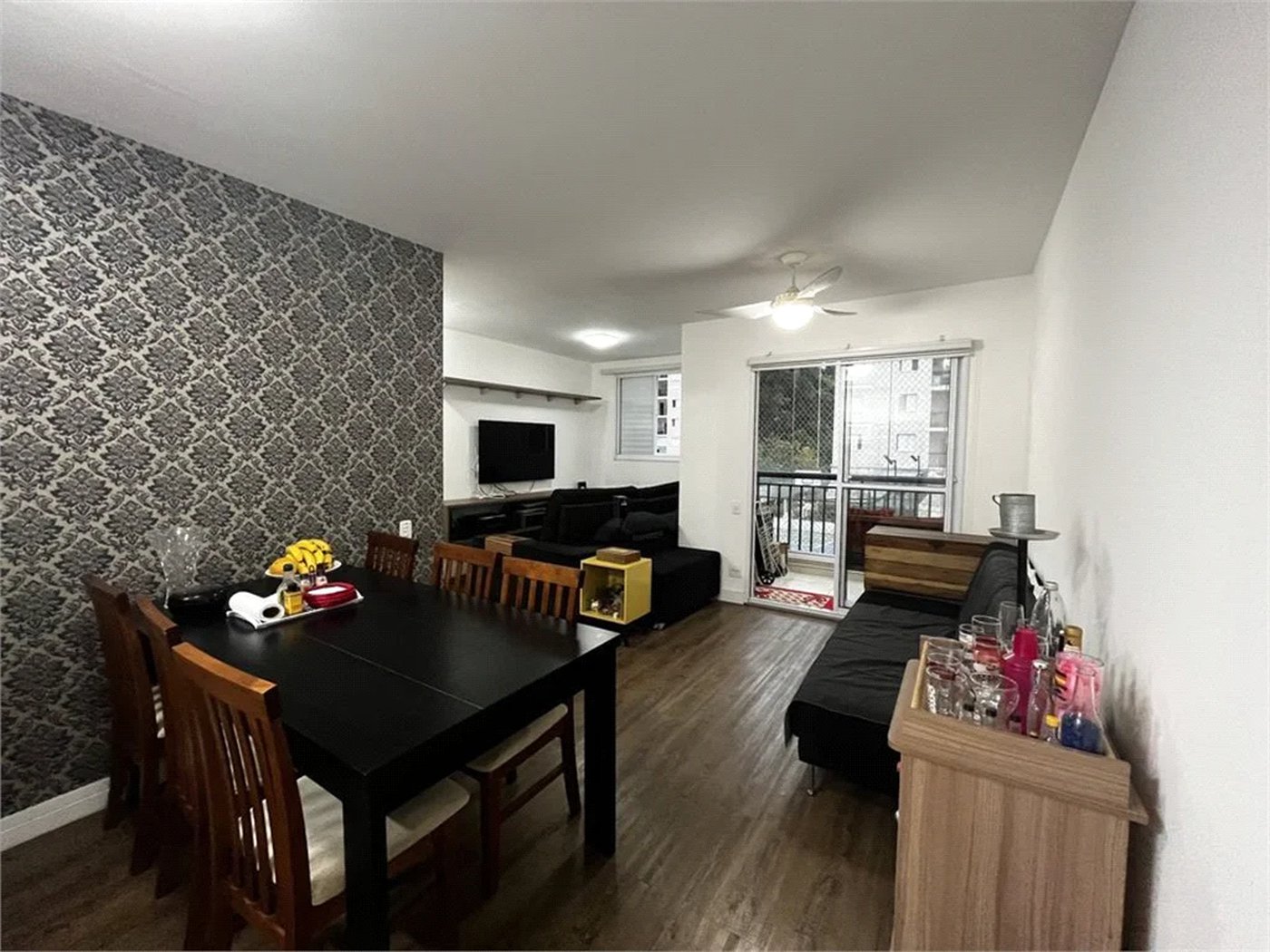 Apartamento à venda com 2 quartos, sendo 1 suíte,  em Vila Praia, São Paulo, SP