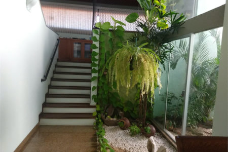 Sobrado à venda com 4 quartos, sendo 1 suíte,  em Parque dos Príncipes, São Paulo, SP