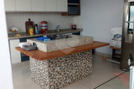 Casa à venda com 2 quartos no condomínio Silvino Manoel dos Santos, Itapetininga - SP