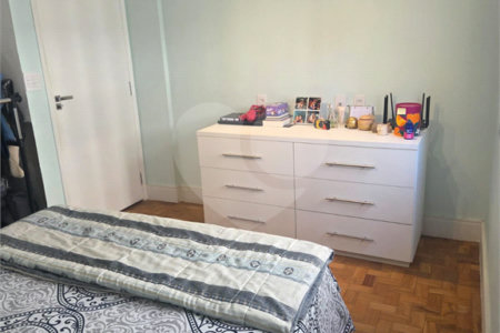 Apartamento à venda com 2 quartos em Vila Mariana, São Paulo, SP