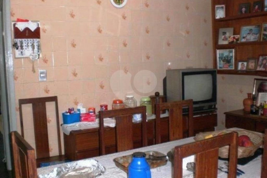 Sobrado à venda com 3 quartos em Jardim Peri, São Paulo, SP