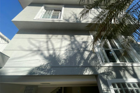 Casa à venda com 4 suítes no condomínio Fechado, São Paulo - SP