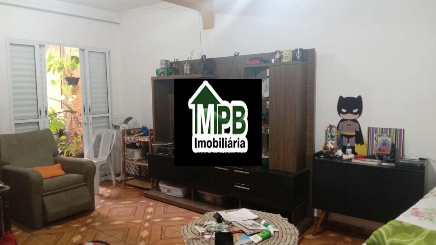 Sobrado à venda com 2 quartos em Jardim Maria Antônia Prado, Sorocaba, SP
