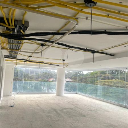 Apartamento à venda com 3 suítes em Moema, São Paulo, SP