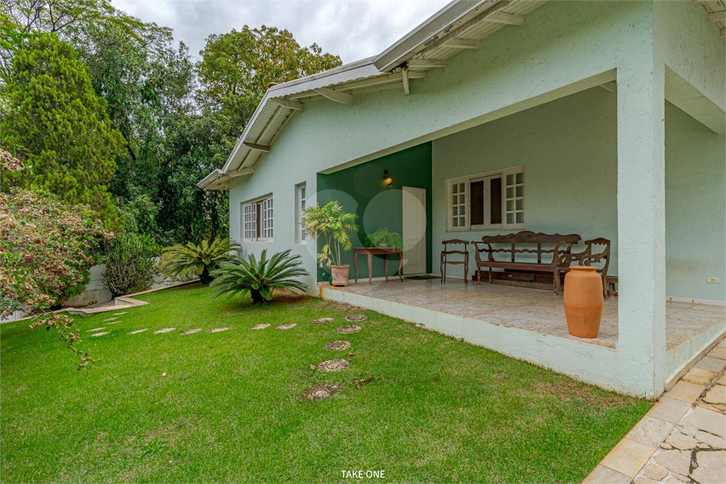 Casa à venda com 4 suítes no condomínio Vinhas da Vista Alegre - Lado Sede, Vinhedo - SP