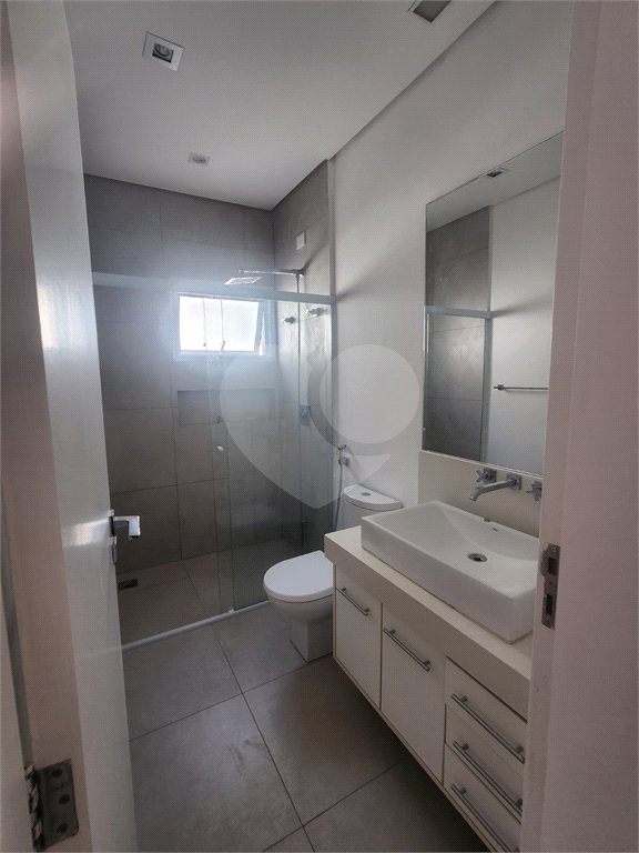 Casa à venda ou para alugar com 4 suítes no condomínio Residencial Jaguary, São José dos Campos - SP