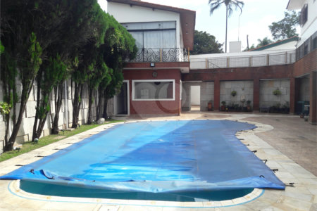 Casa à venda com 5 quartos, sendo 3 suítes,  em Butantã, São Paulo, SP