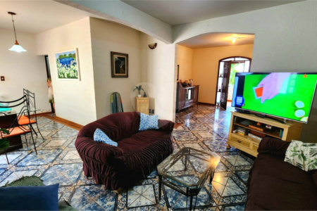 Casa à venda com 4 quartos, sendo 1 suíte, em Jardim Nova Época, Araraquara, SP