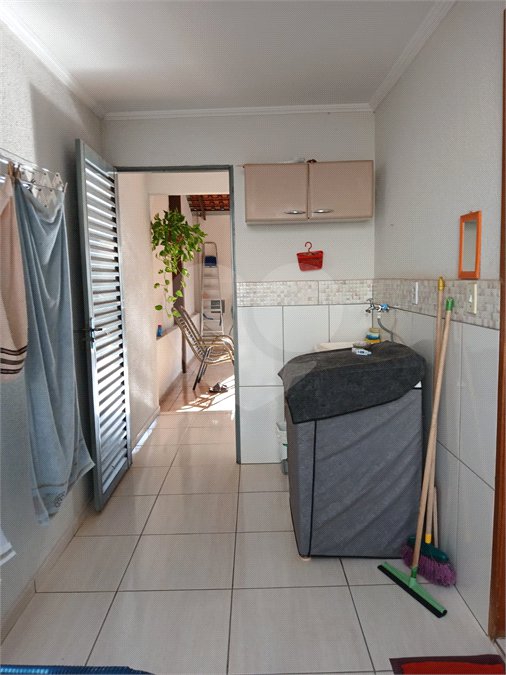 Casa à venda com 2 quartos em Jardim Klayton, Birigüi, SP