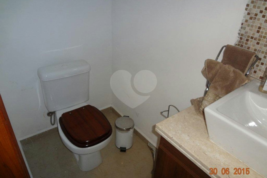 Casa Térrea à venda com 3 quartos, sendo 1 suíte, em Vila Irmãos Arnoni, São Paulo, SP