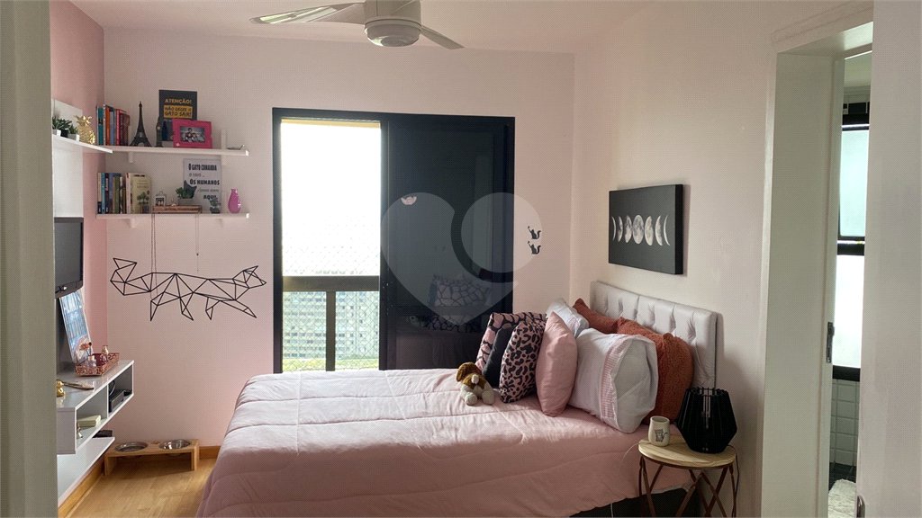 Apartamento à venda com 3 suítes em Vila Suzana, São Paulo, SP