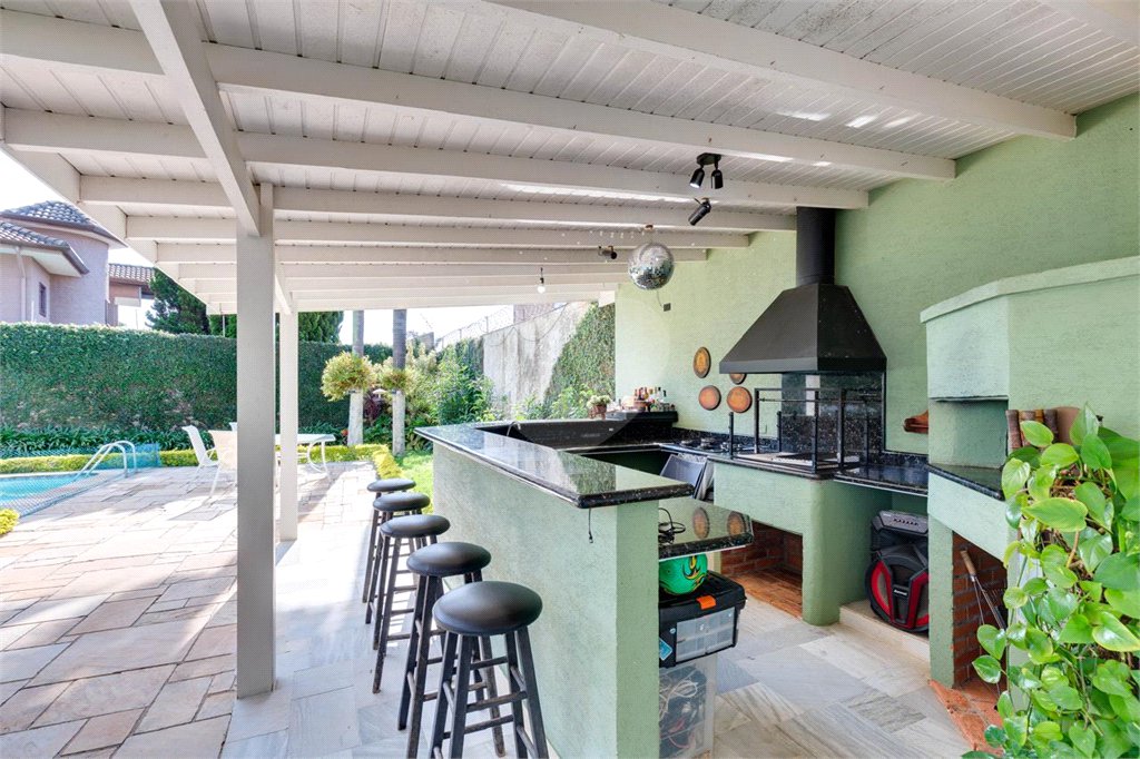 Casa Térrea à venda com 3 suítes em Interlagos, São Paulo, SP