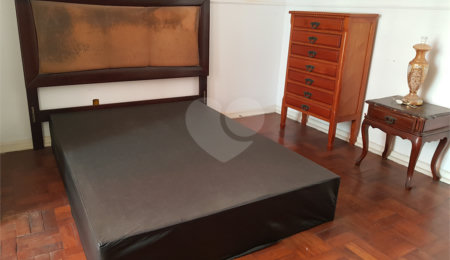 Apartamento à venda com 3 quartos, sendo 1 suíte,  em Copacabana, Rio de Janeiro, RJ