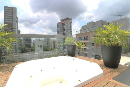Apartamento à venda com 2 suítes em Moema, São Paulo, SP