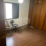 Apartamento à venda com 4 suítes em Vila Uberabinha, São Paulo, SP