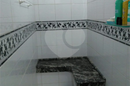 Casa à venda com 3 quartos, sendo 2 suítes,  em Vila Suissa, Mogi das Cruzes, SP