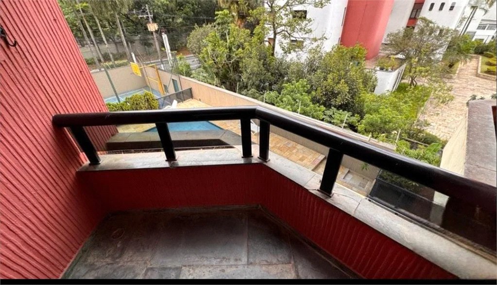 Apartamento à venda ou para alugar com 3 quartos, sendo 1 suíte, em Vila Andrade, São Paulo, SP