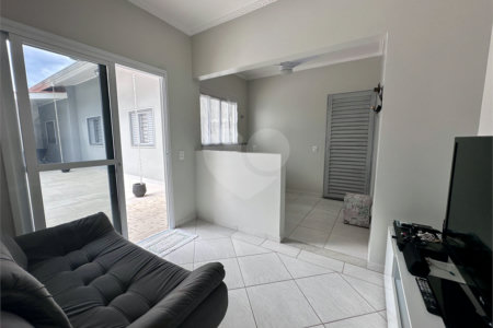 Casa à venda com 3 quartos, sendo 1 suíte, em Nova Vinhedo, Vinhedo, SP