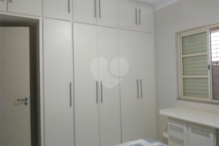 Casa à venda com 4 quartos, sendo 2 suítes, em Jardim Adalgisa, Araraquara, SP