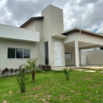 Casa à venda com 3 suítes no condomínio Palmeiras Imperiais, Salto - SP