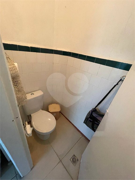 Sobrado à venda com 5 quartos, sendo 1 suíte,  em Vila Gustavo, São Paulo, SP